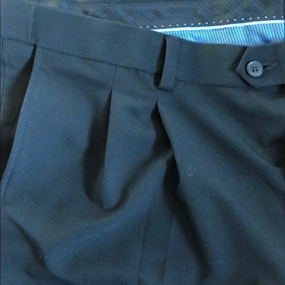 Men’s black dress pants EUC worn once - Picture 2 of 4